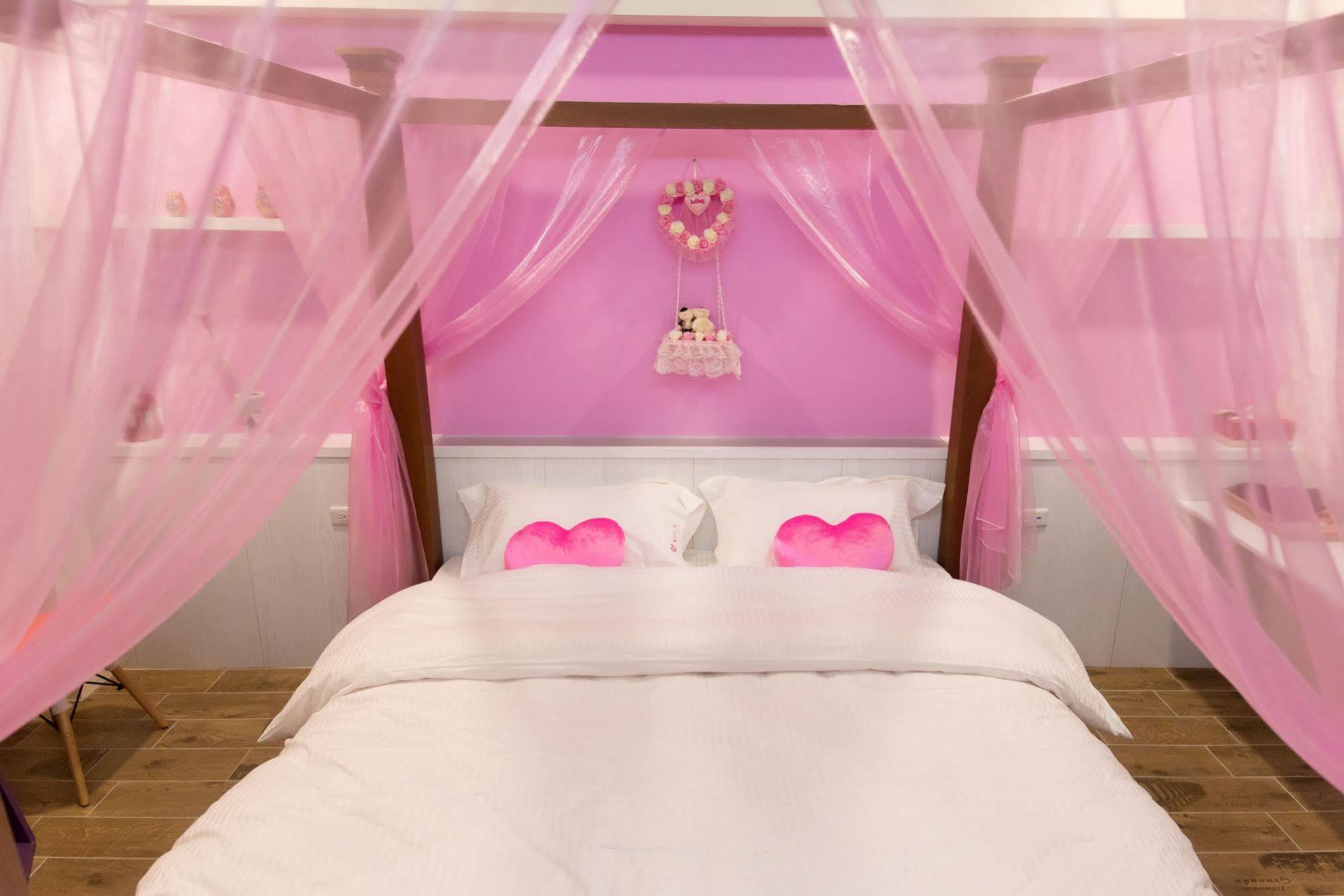 Zhizhu Homestay Tainan Zewnętrze zdjęcie